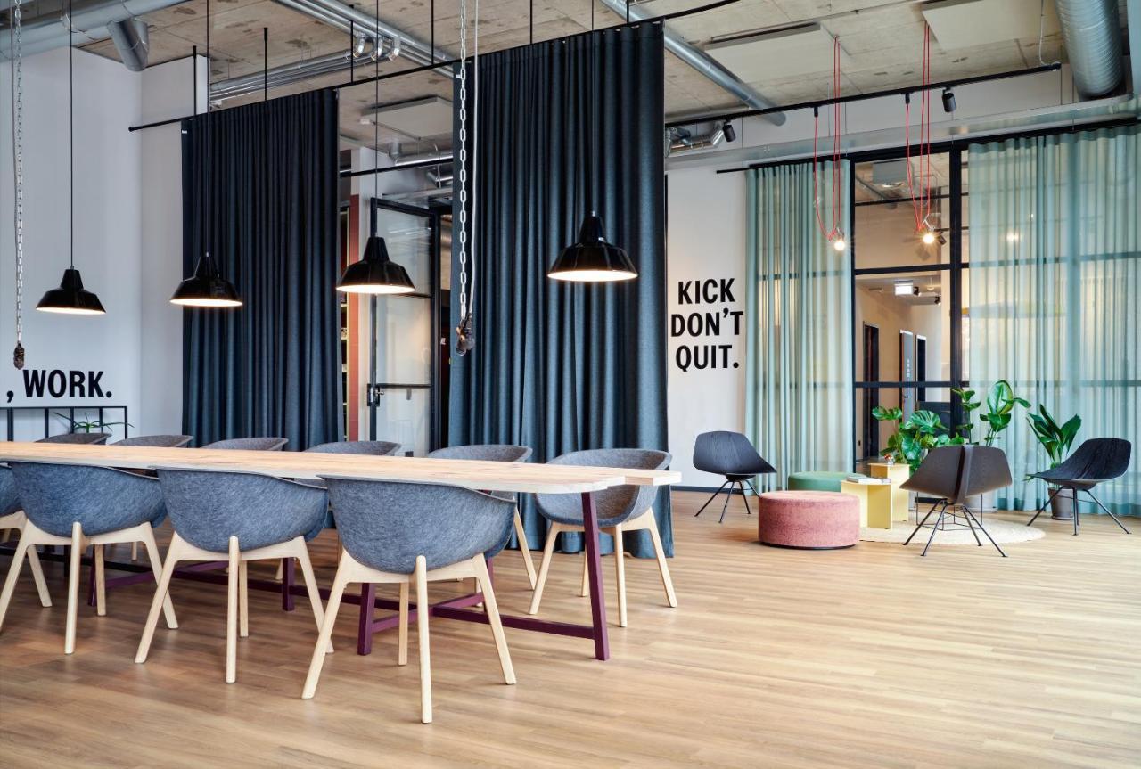 Stayery Bielefeld Hauptbahnhof Kültér fotó